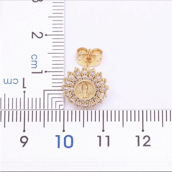 Gold plated virgin Mary CZ Earrings New Gorgeous catholic - Picture 2 of 9